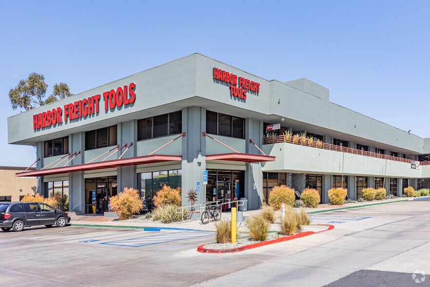 8400 Miramar Rd, San Diego, CA for lease - Building Photo - Image 3 of 9