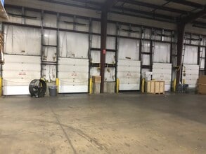 2851 Prairie St SW, Grandville, MI à louer Photo du bâtiment- Image 2 de 5