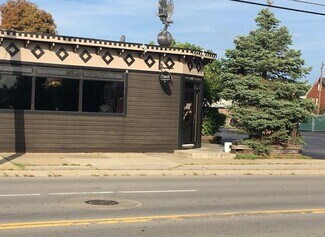 Plus de détails pour 1305 Abbott Rd, Buffalo, NY - Commerce de détail à vendre