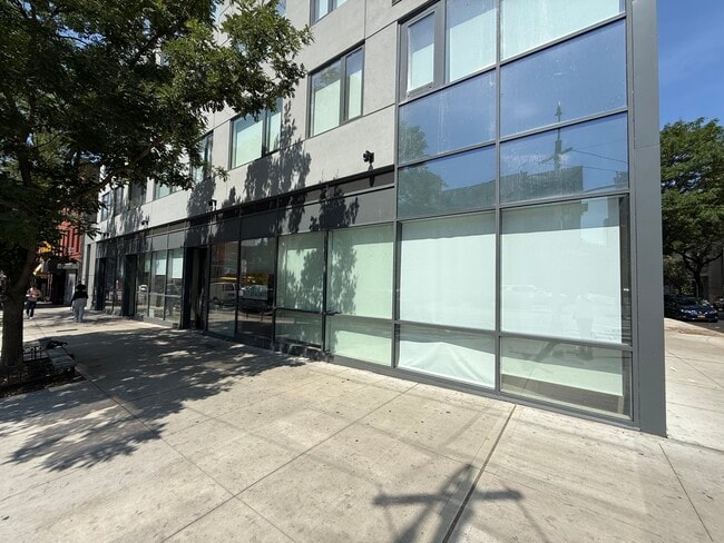 Plus de détails pour 52 4th Ave, Brooklyn, NY - Commerce de détail à louer