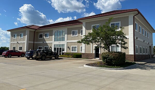 4120 NE Port Dr, Lee's Summit, MO à vendre Photo principale- Image 1 de 4