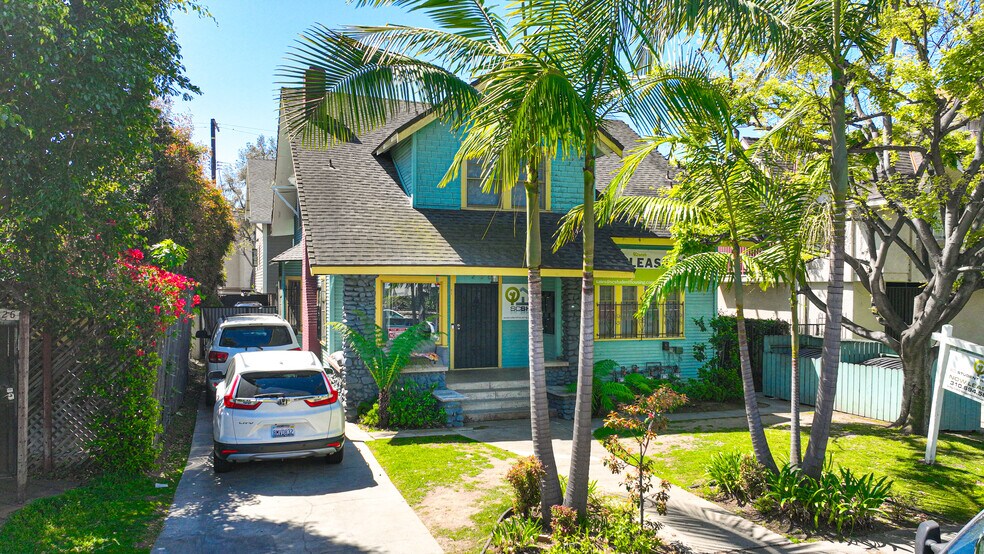 1236-1238 W 30th St, Los Angeles, CA à vendre - Photo principale - Image 1 de 28