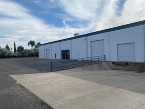 10170 Croydon Way, Sacramento, CA for lease Building Photo- Image 1 of 6