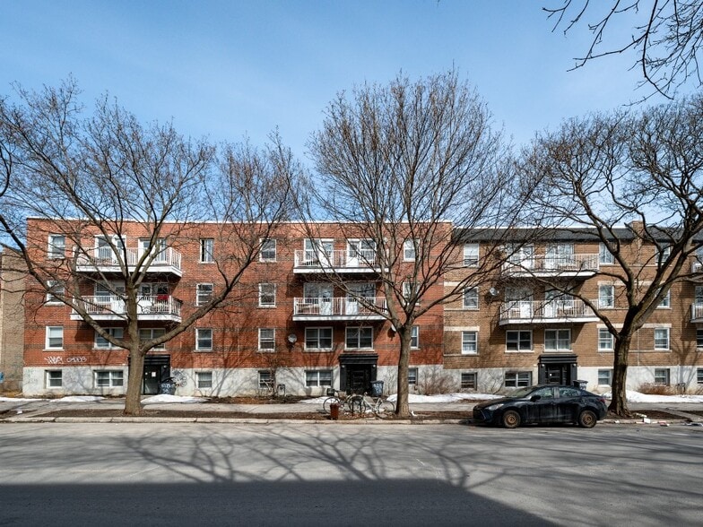 5205 5225 Rue, Longueuil, QC for sale - Building Photo - Image 3 of 15