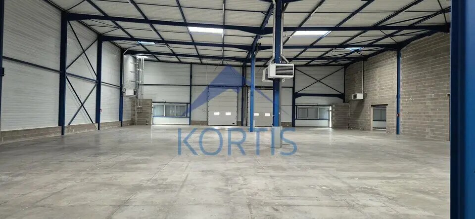 916 Rue De La Craz, Dagneux for lease Interior Photo- Image 1 of 13