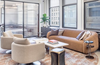 307 Fifth Ave, New York, NY for lease Interior Photo- Image 1 of 4