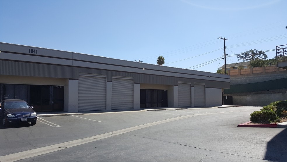 1841 N Gaffey St, San Pedro, CA for lease - Primary Photo - Image 3 of 9