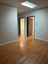 15350 Fairfield Ranch Rd, Chino Hills, CA for lease Interior Photo- Image 2 of 5