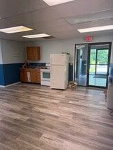 6371 Kittyhawk Dr, Huber Heights, OH for lease Interior Photo- Image 2 of 6
