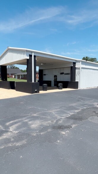 5939 US-72 Hwy, Killen, AL for lease - Commercial Listing Video - Image 3 of 11