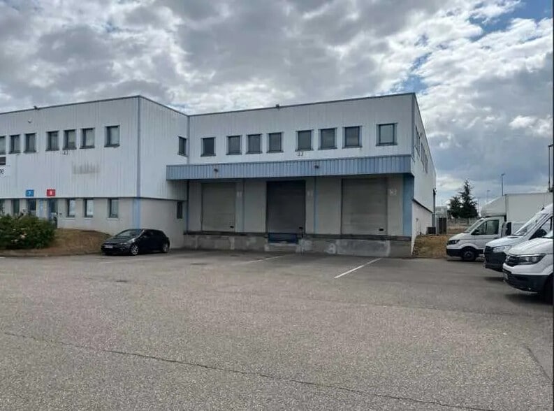 66 Avenue Des Freres Montgolfier, Genas for lease - Building Photo - Image 1 of 11