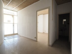 Retail in Granollers, Barcelona for lease Interior Photo- Image 1 of 13