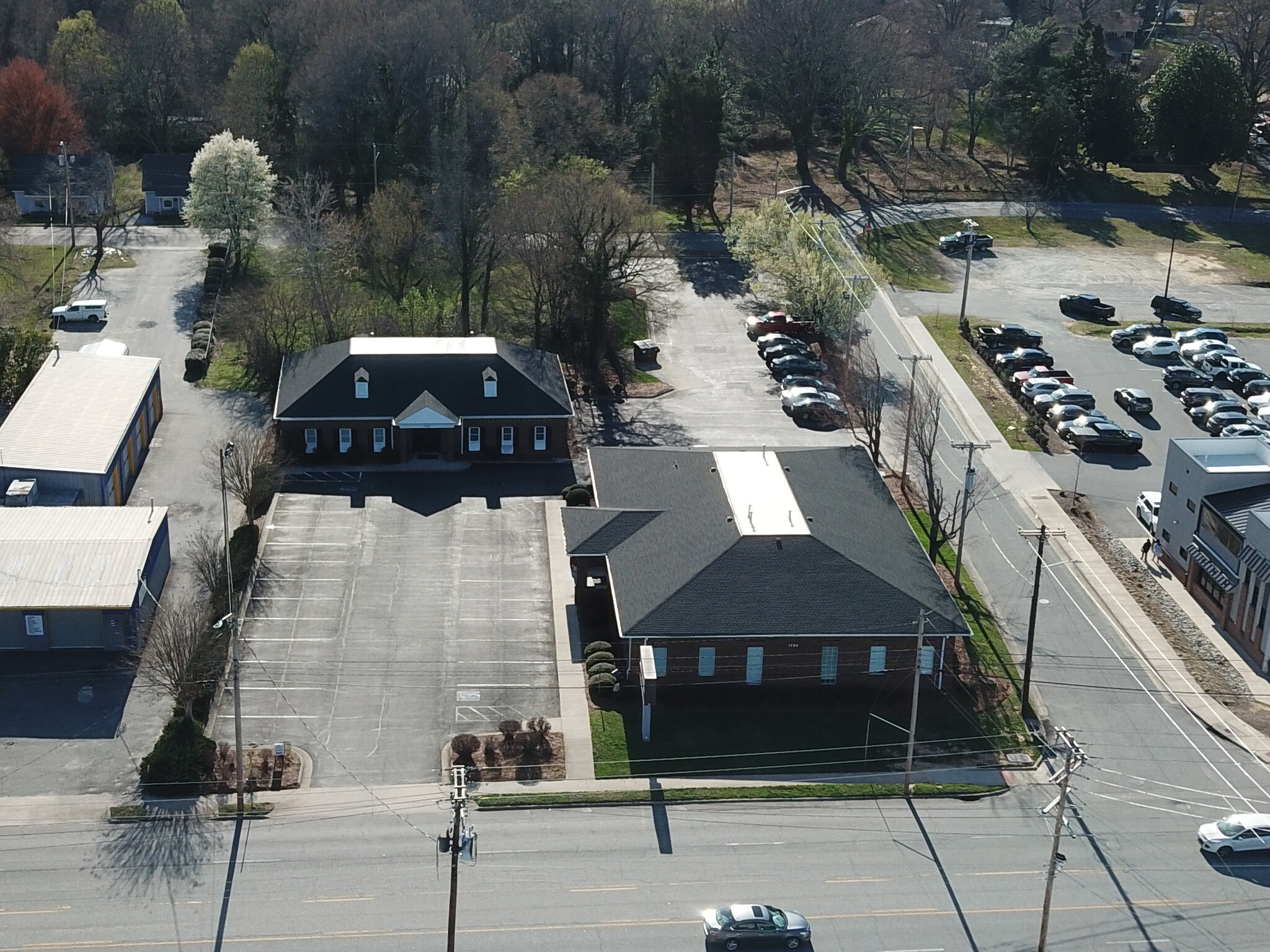 1725 N Main St, High Point, NC for sale Building Photo- Image 1 of 1