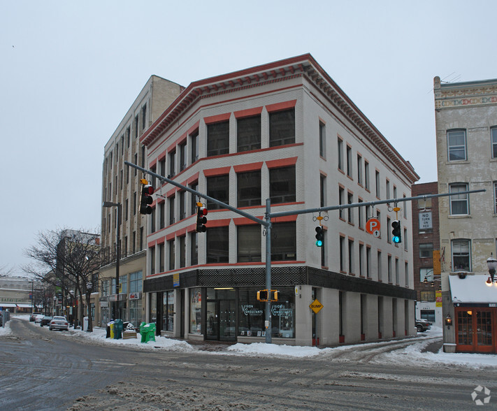 1 Bank St, Stamford, CT à vendre - Photo principale - Image 1 de 1