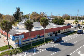 Plus de détails pour 738 -744 E Venice Ave, Venice, FL - Vente au détail à vendre