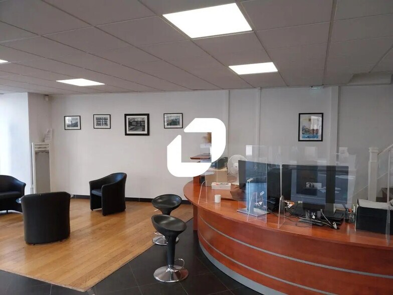 Commerce de détail dans Nantes à louer - Hall d’entrée - Image 2 de 10