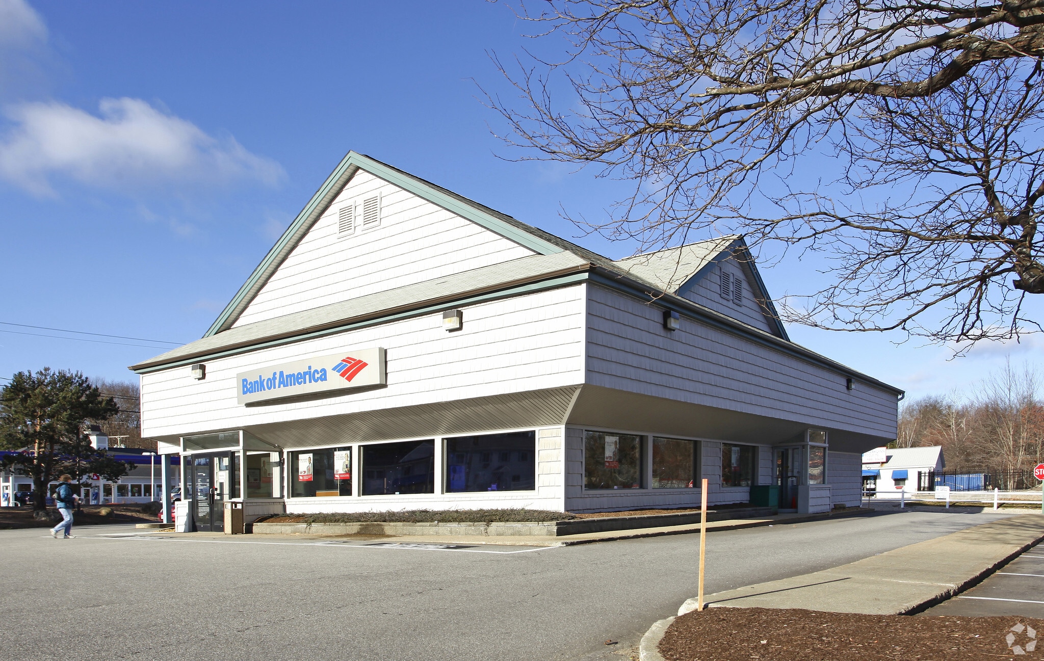 1090 Hooksett Rd, Hooksett, NH for lease Primary Photo- Image 1 of 4