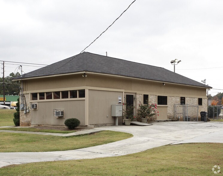 5480 Old National Hwy, Atlanta, GA à vendre - Photo du bâtiment - Image 2 de 11