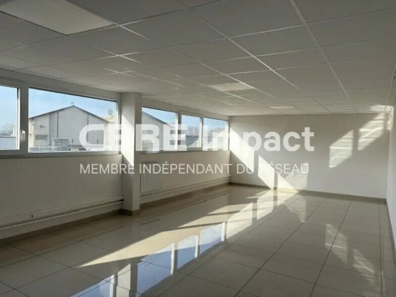 249 Rue De Courcelles, Reims à louer - Photo intérieure - Image 3 de 9
