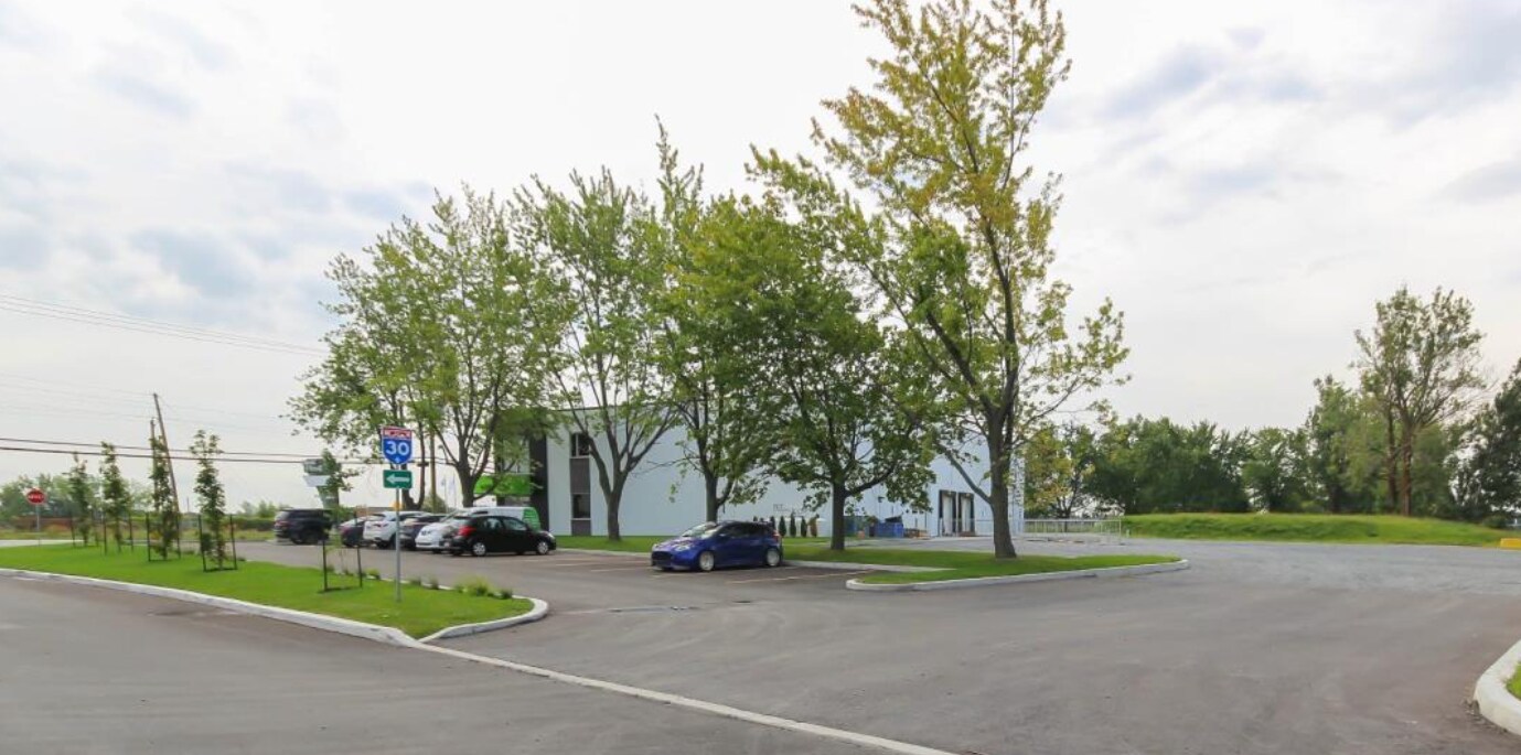 2800-2802 Rte Marie-Victorin, Varennes, QC for sale Building Photo- Image 1 of 1