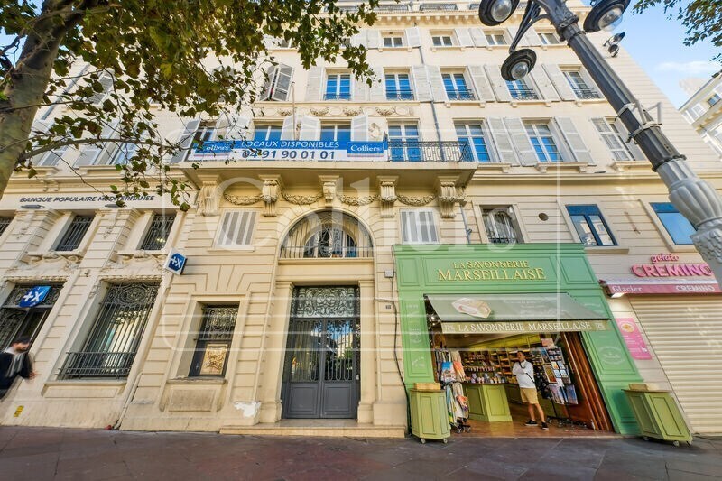8-10 Voie La Canebiere, Marseille à louer Photo du bâtiment- Image 1 de 9