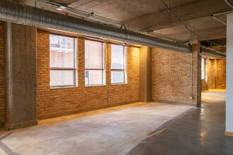 901 N 3rd St, Minneapolis, MN for lease Interior Photo- Image 1 of 4