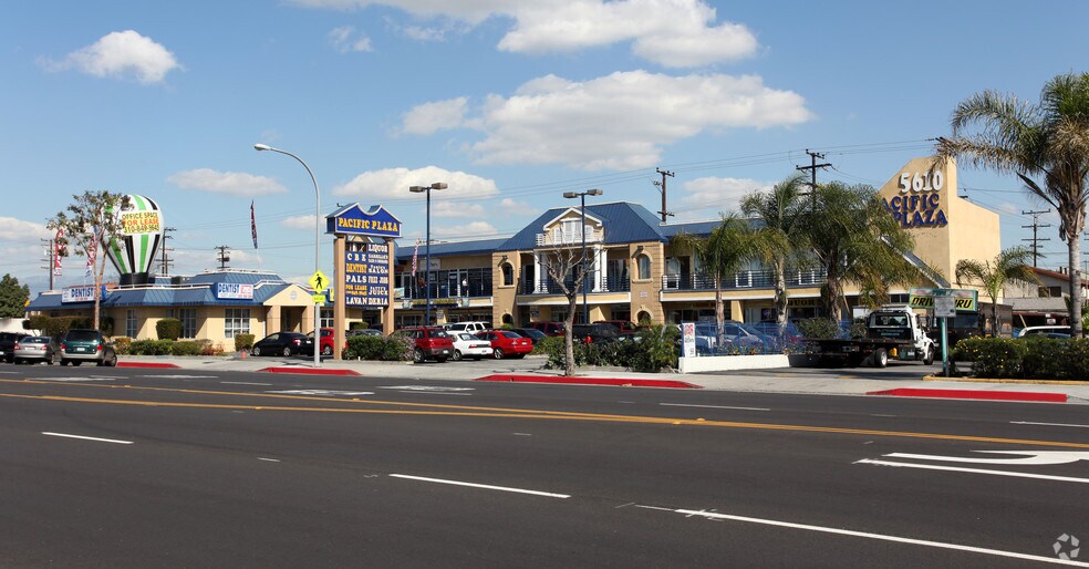 5600-5610 Pacific Blvd, Huntington Park, CA à louer - Photo du bâtiment - Image 2 de 8