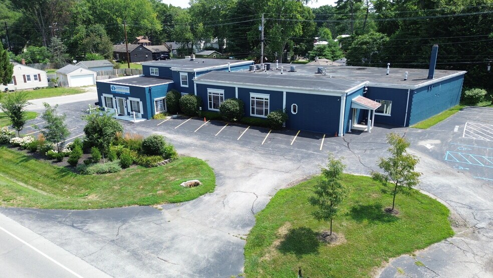 7425 Westfield Blvd, Indianapolis, IN à louer - Photo du bâtiment - Image 3 de 10