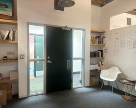 5625-5633 Hollywood Blvd, Hollywood, CA for lease Building Photo- Image 2 of 3