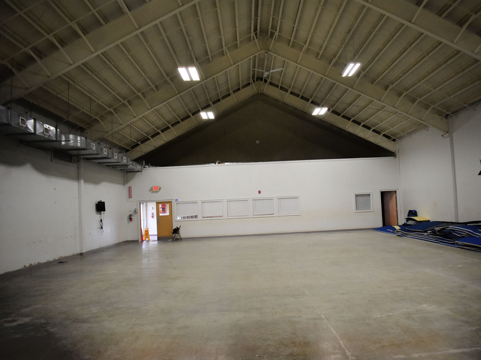 24 Holt Dr, Stony Point, NY for lease Primary Photo- Image 1 of 22