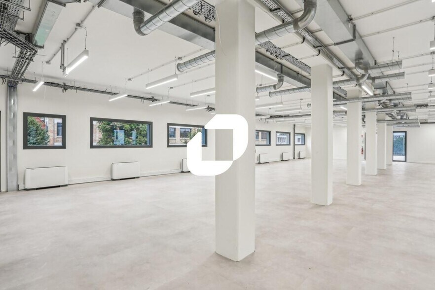 Office in Nogent-sur-Marne for sale - Building Photo - Image 2 of 12