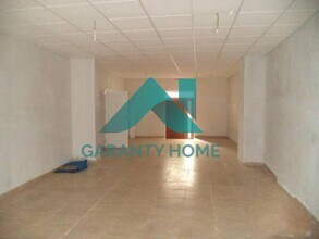 Retail in Cáceres, Cáceres for lease Interior Photo- Image 2 of 4