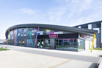 R4-R7 United Way, Colchester for lease Primary Photo- Image 2 of 3