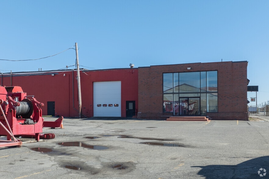 777 N Shore Rd, Revere, MA for lease - Building Photo - Image 3 of 5