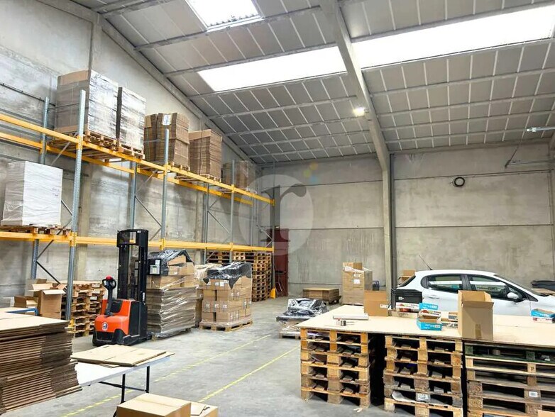 Flex dans VILLENEUVE-D'ASCQ à louer - Photo du bâtiment - Image 3 de 4