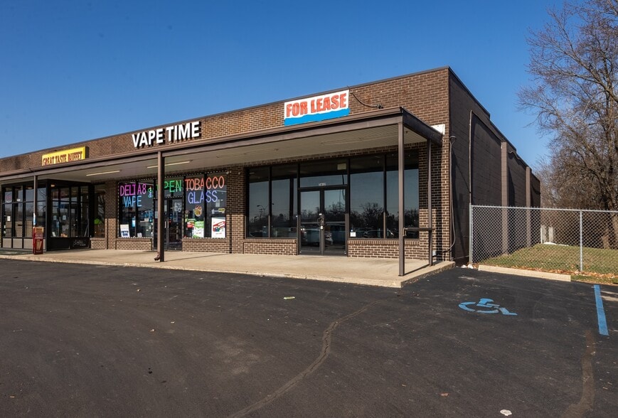 3612-3620 W 3rd St, Bloomington, IN for lease - Building Photo - Image 3 of 6