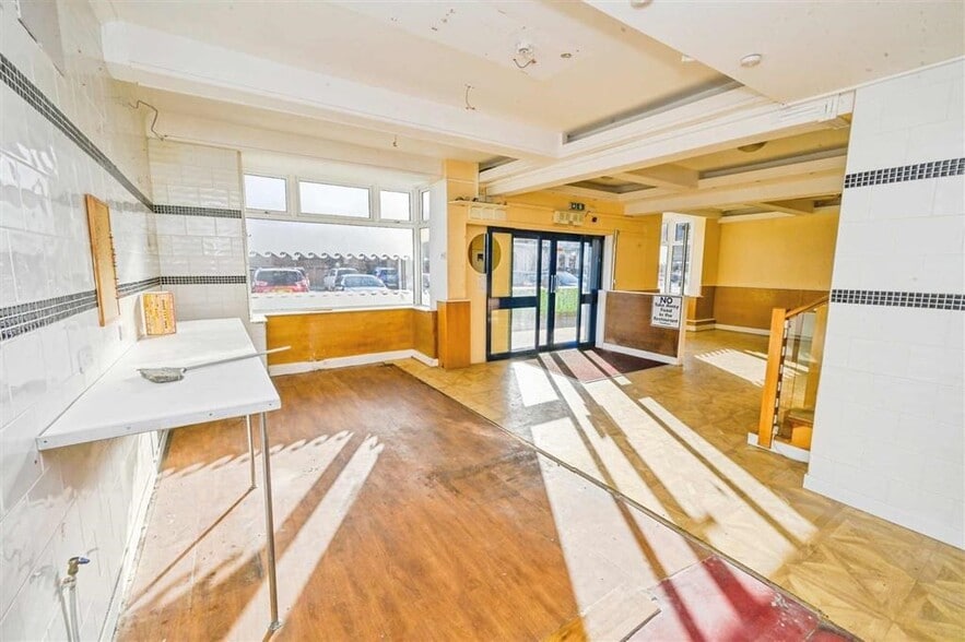 3-5 Lumley Av, Skegness à vendre - Photo intérieure - Image 2 de 7