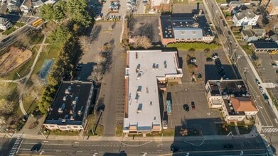 45 N Main St, Bristol, CT - Aérien  Vue de la carte - Image1