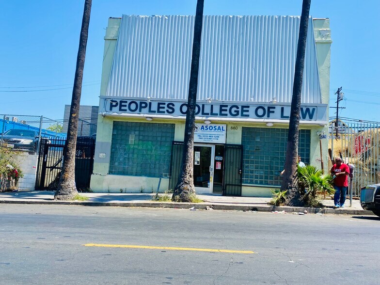 660 S Bonnie Brae St, Los Angeles, CA à vendre - Photo du bâtiment - Image 3 de 35