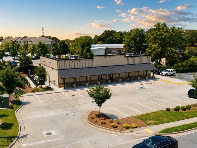 628 EE Butler Pky, Gainesville, GA for sale - Building Photo - Image 2 of 34