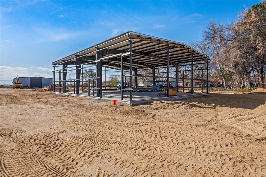 80 N Happy Valley Rd, Nampa, ID à vendre - Photo du bâtiment - Image 1 de 8
