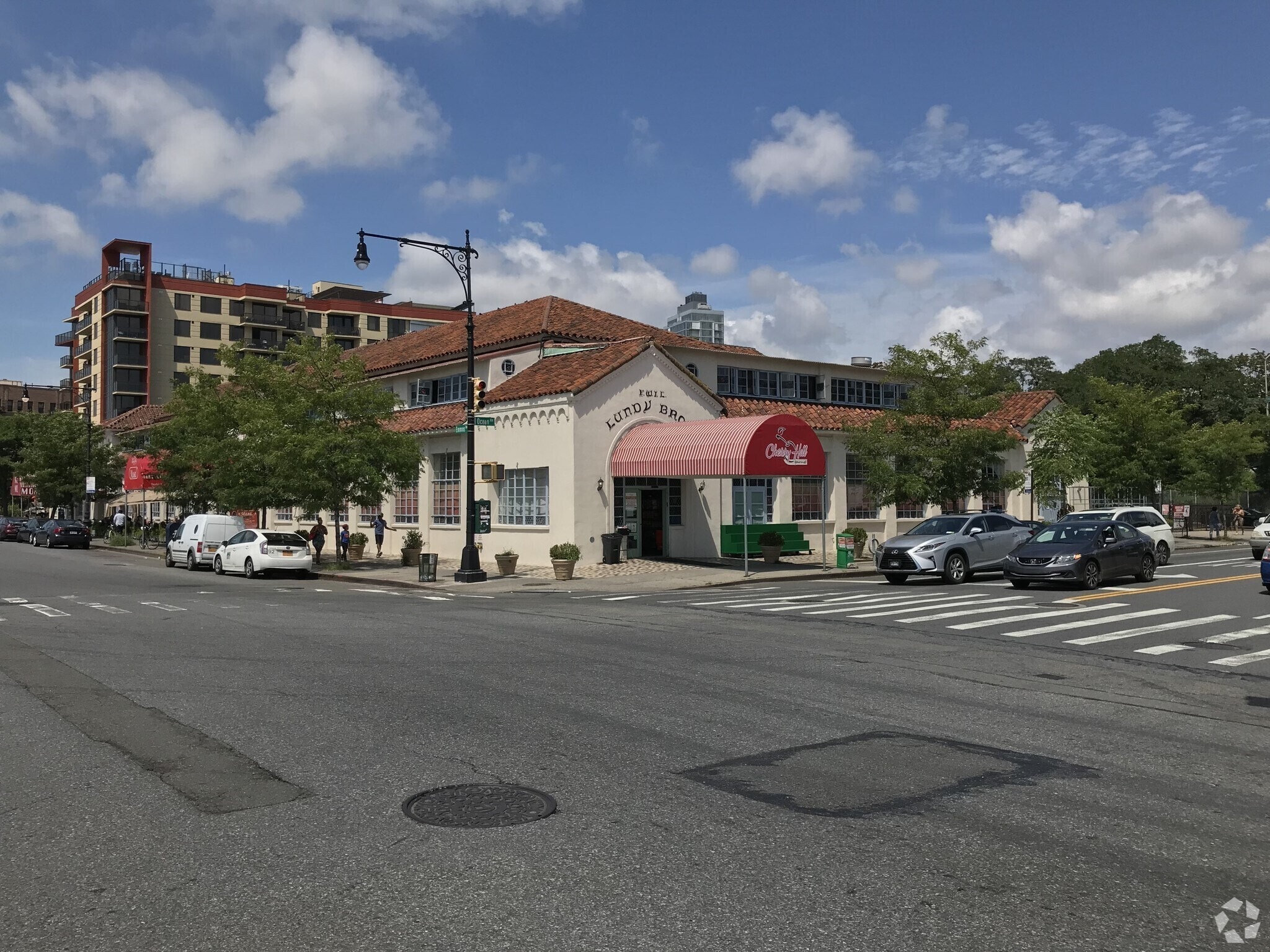 1901 Emmons Ave, Brooklyn, NY for lease Primary Photo- Image 1 of 2