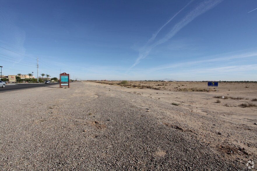 2784 SE Pinal Ave, Casa Grande, AZ à vendre - Photo du bâtiment - Image 2 de 5