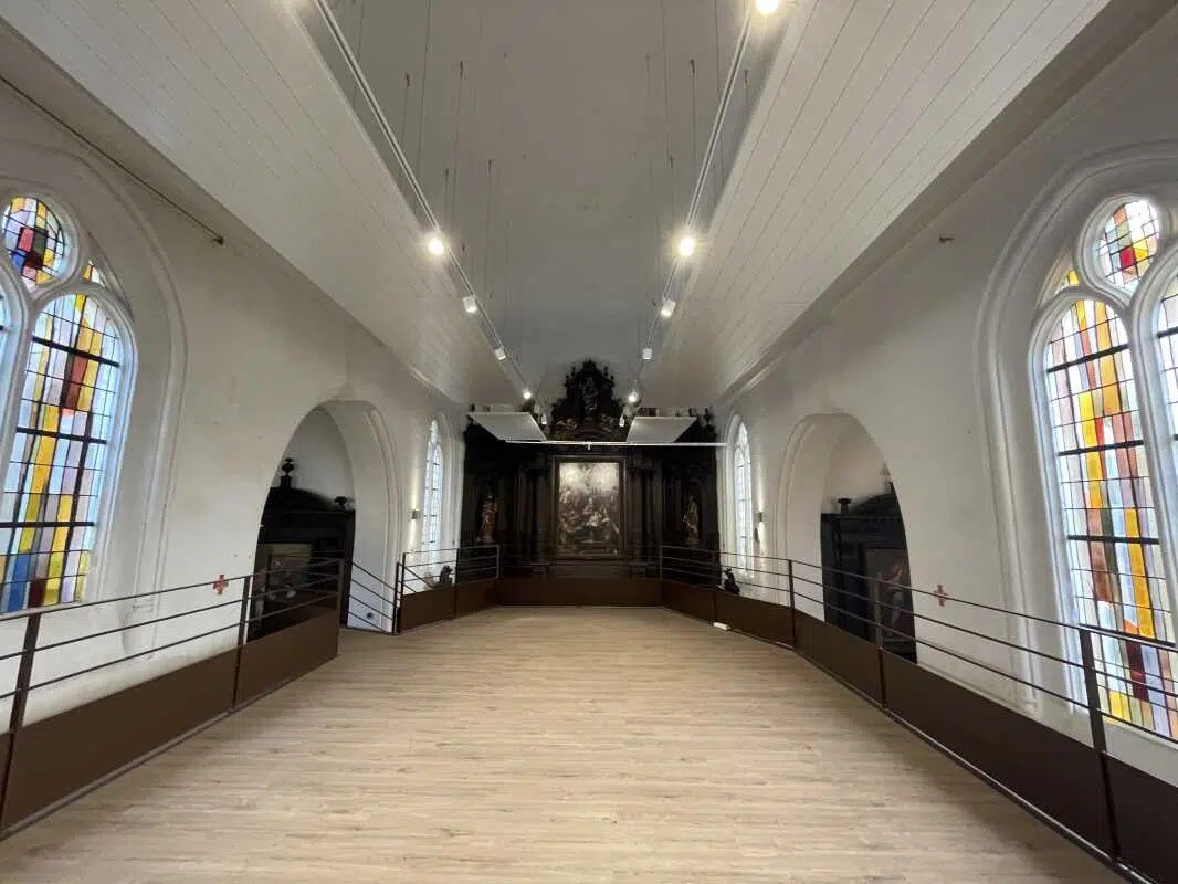 Office in Rouen for lease Interior Photo- Image 1 of 11