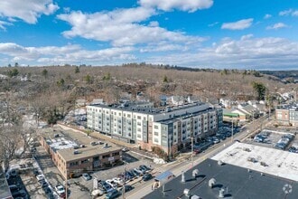 2 Washington St, Melrose, MA - Aerial  map view