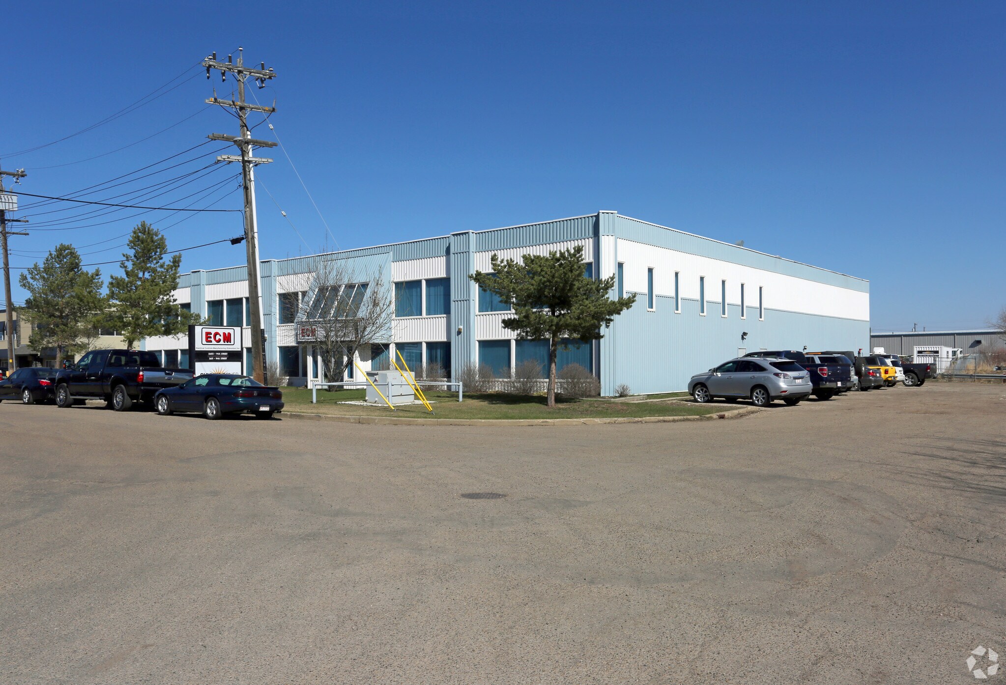 5603 94A St NW, Edmonton, AB à vendre Photo principale- Image 1 de 1