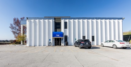 2122 Kratky Rd, Saint Louis, MO for lease Building Photo- Image 2 of 9