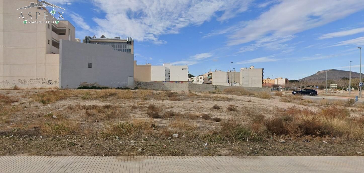 Terrain dans Novelda, Alicante à vendre Photo du bâtiment- Image 1 de 2