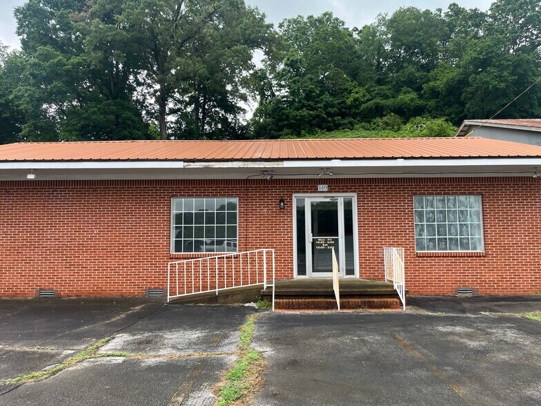 149 Linden Rd, Centerville, TN à vendre - Photo du bâtiment - Image 1 de 20