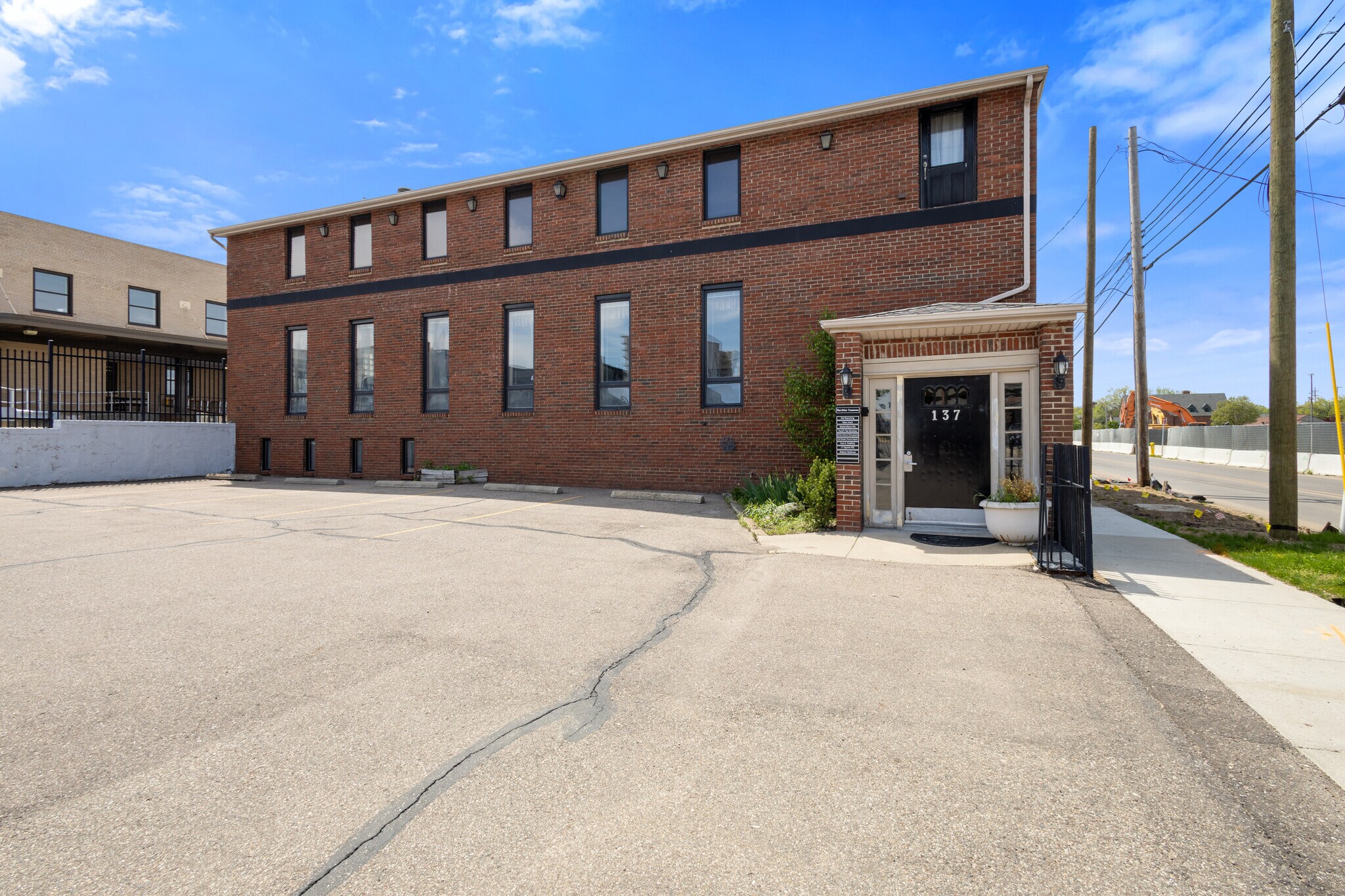 137 N Park St, Kalamazoo, MI for lease Building Photo- Image 1 of 45